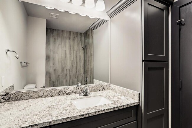 Foto del edificio - 4907 Cruse Rd