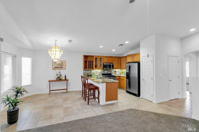 Foto del edificio - 807 Riverwood Ln