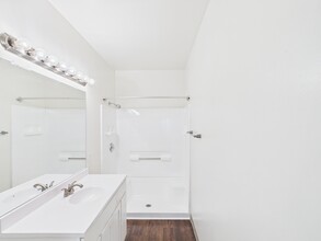 Building Photo - Botanica Cottages