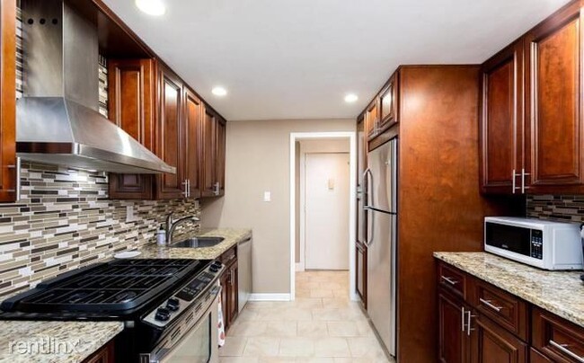 2 br, 2 bath Condo - Park Place Apartments photo'