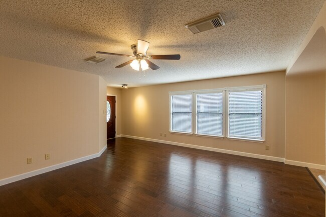 Foto del edificio - 3513 Davenport