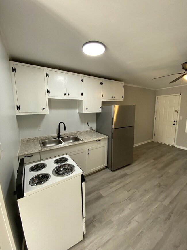 Foto del edificio - 913 N Weldon St
