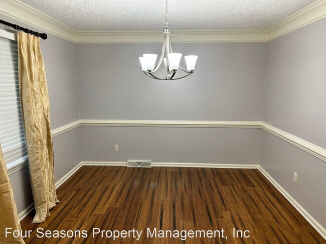 Foto del edificio - 4 br, 2 bath House - 6937 Pawtuckett Road