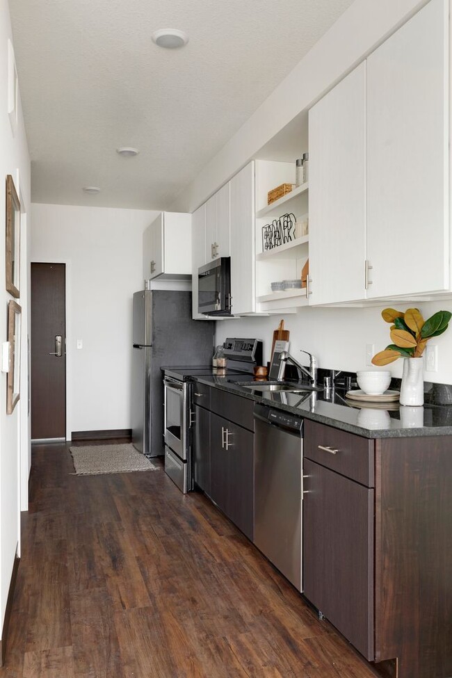 Interior Photo - Rym Apartments