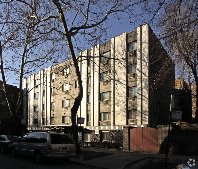 Foto del edificio - Pine Grove