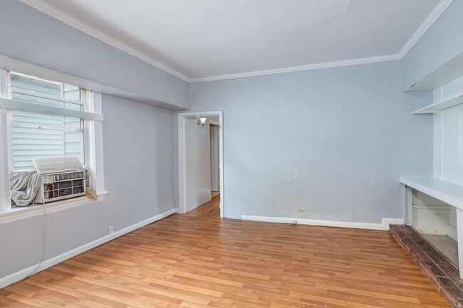 Building Photo - 2554 Vestry Ave