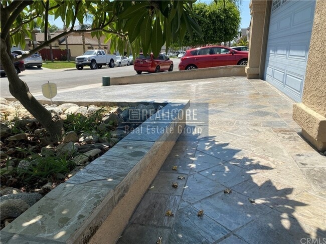 Foto del edificio - 14786 Shadow Dr