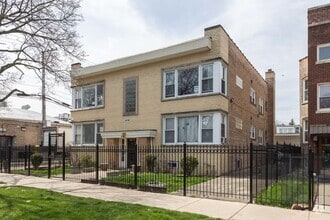 Building Photo - 4818 N St Louis Ave