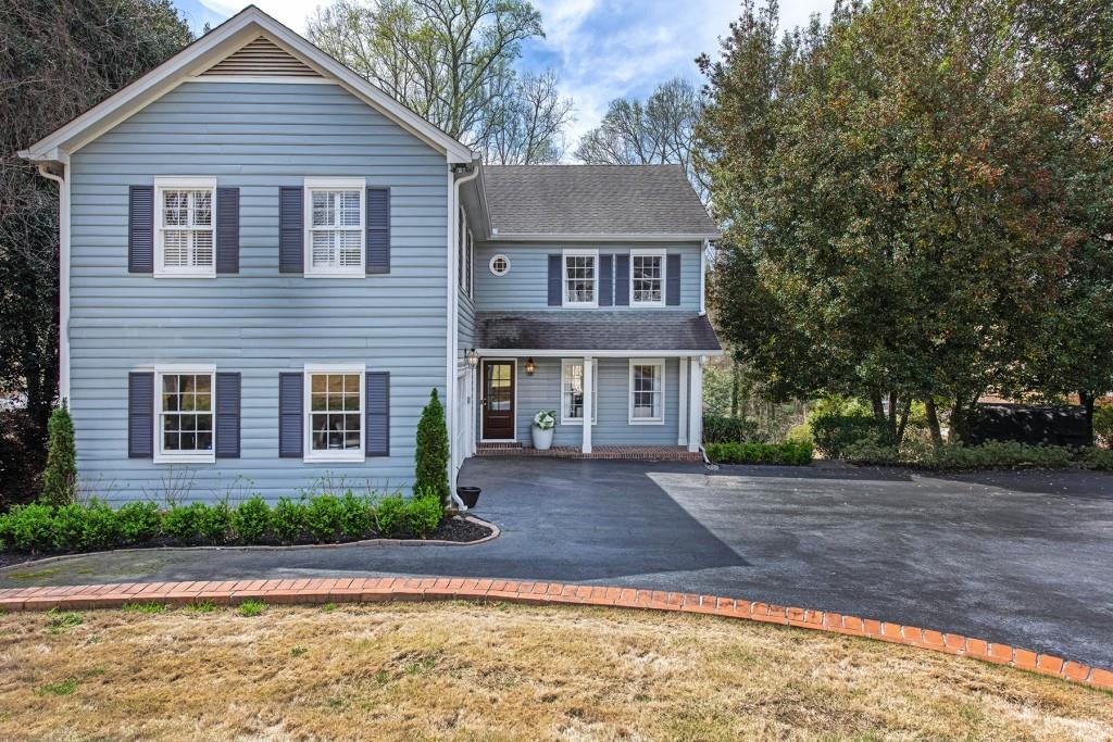 Foto principal - 3211 Circle Oaks Dr SE