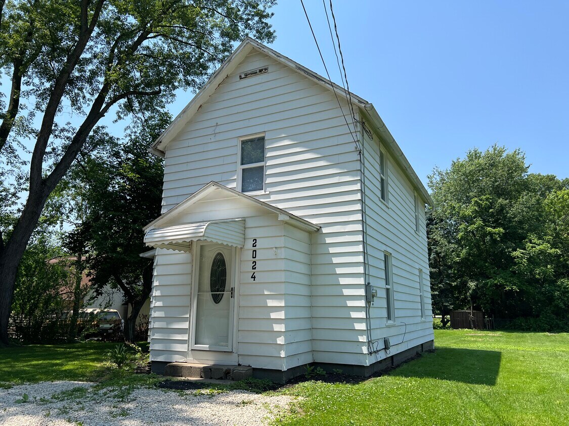 Foto principal - 2024 Copley Rd