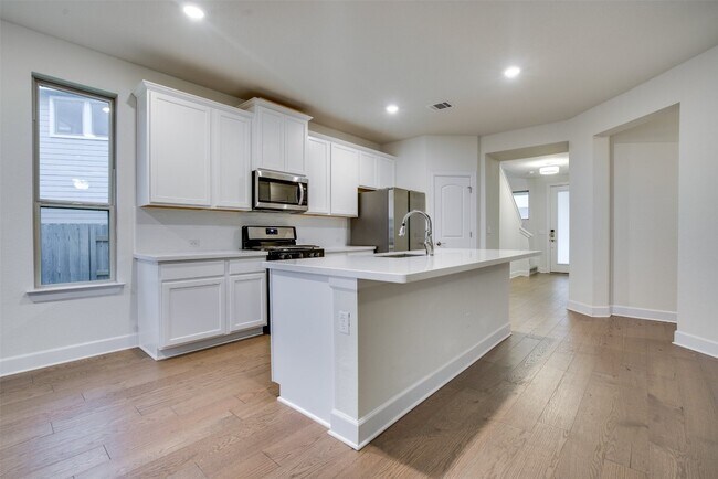 Foto del edificio - 8612 Cumbrae Ln