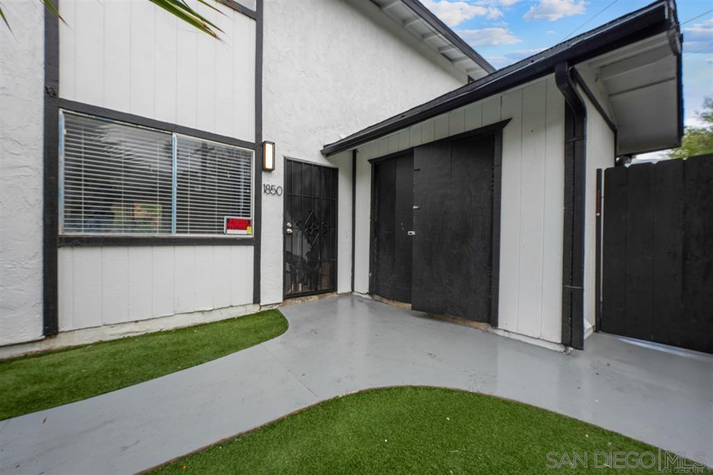 Foto principal - 1852 Bakersfield St