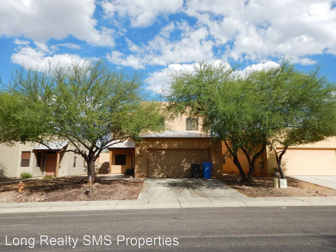 Primary Photo - 5 br, 3 bath House - 951 Horner Drive