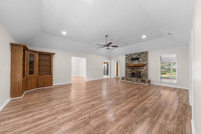 Foto del edificio - Experience the Golf Course Lifestyle in Panorama Village Enjoy the best of community living in th...