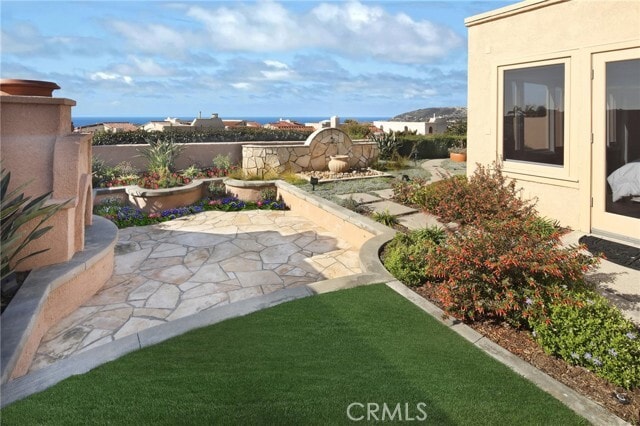 Primary Photo - 33821 Via Capri Ave
