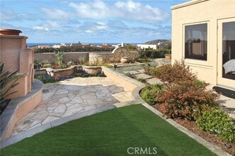 Building Photo - 33821 Via Capri Ave