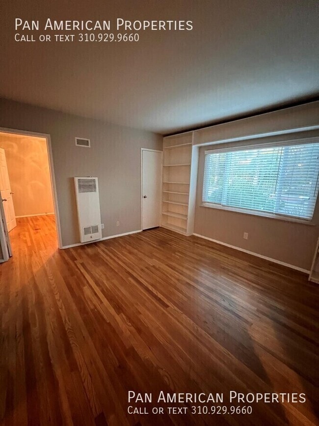 Building Photo - 335 S Los Robles Ave