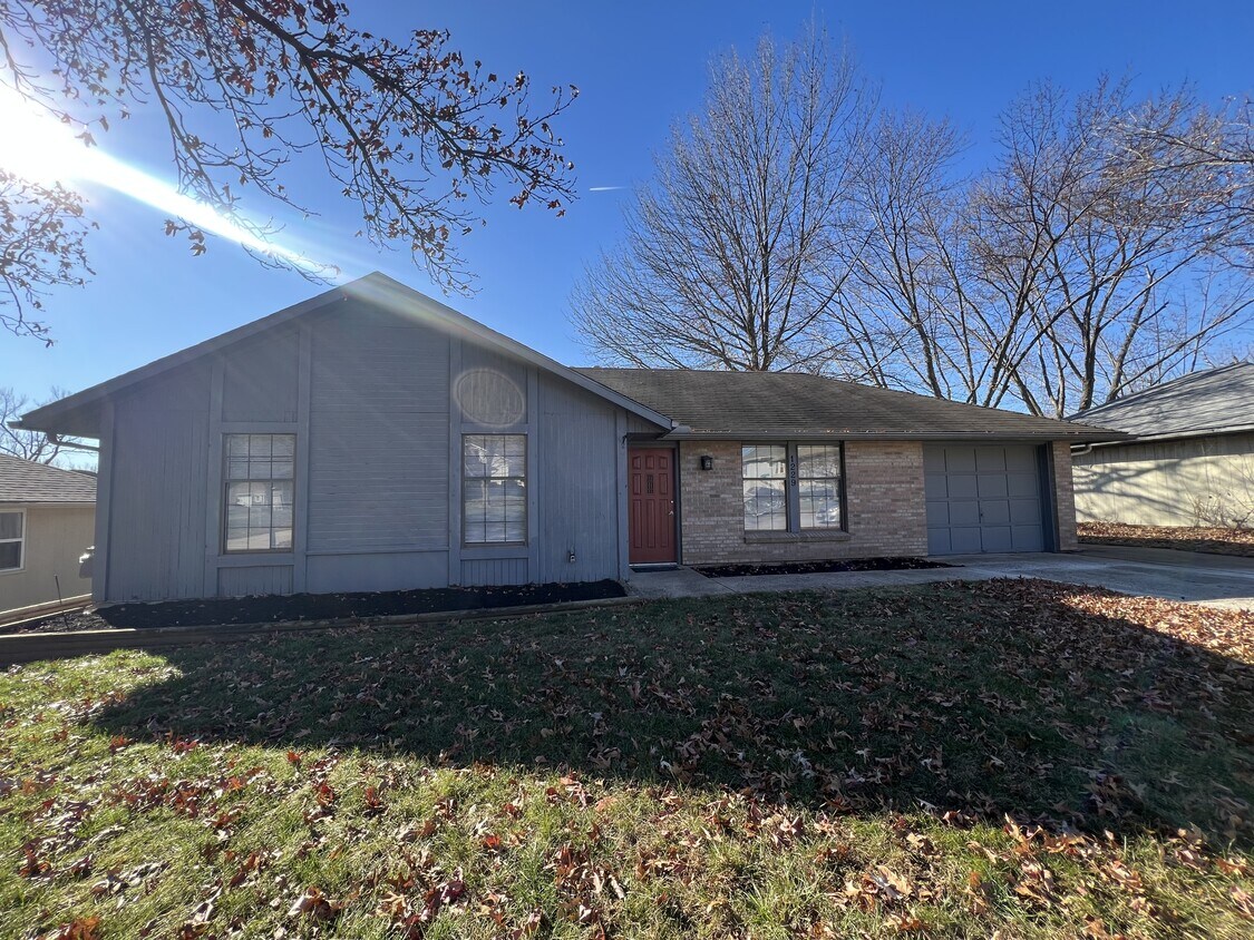 Foto principal - 1229 N Inca Dr