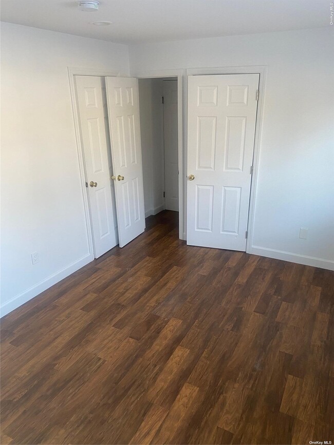 11 Kathleen Crescent, Coram, NY 11727 House Rental in Coram, NY