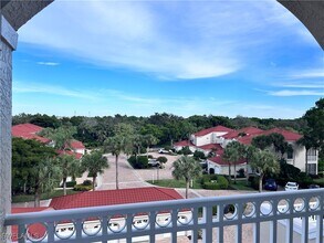 Building Photo - 1530 Clermont Dr