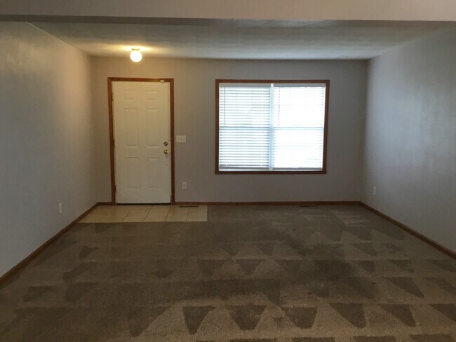 Building Photo - 3074 Stralow Lane