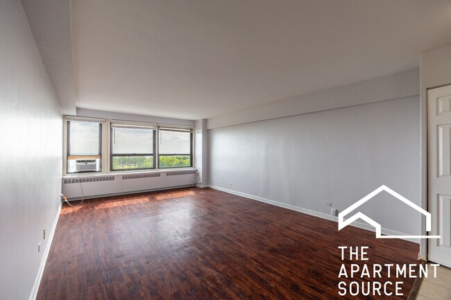 Foto del edificio - 4180 N Marine Dr