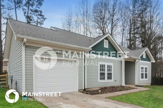 Building Photo - 8304 Highlander Ct