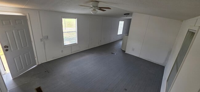 Building Photo - 8364 Cedar St