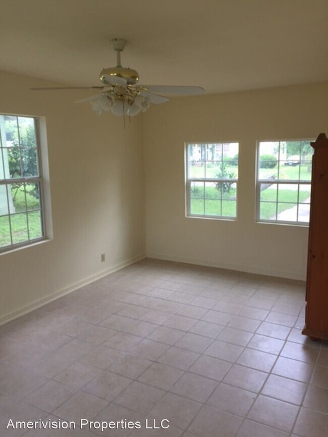 Foto del edificio - 3 br, 2 bath House - 2730 W Craig Pl