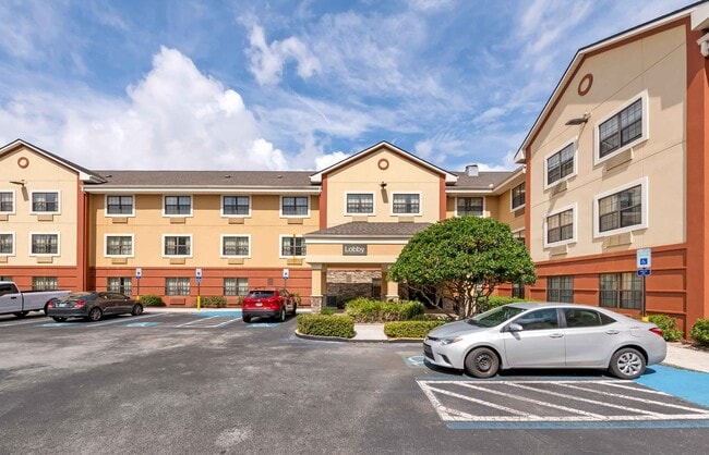 Building Photo - Furnished Studio-Jacksonville - Lenoir Ave...