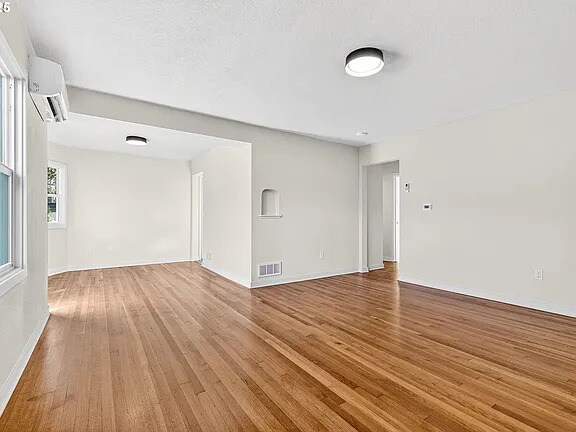Foto del edificio - 2938 SE Washington St