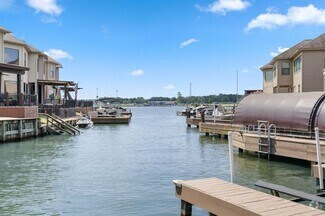 Building Photo - 360 Old Aqua Landing W