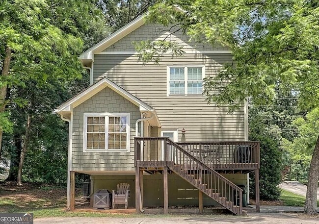 Foto del edificio - 643 Washington St