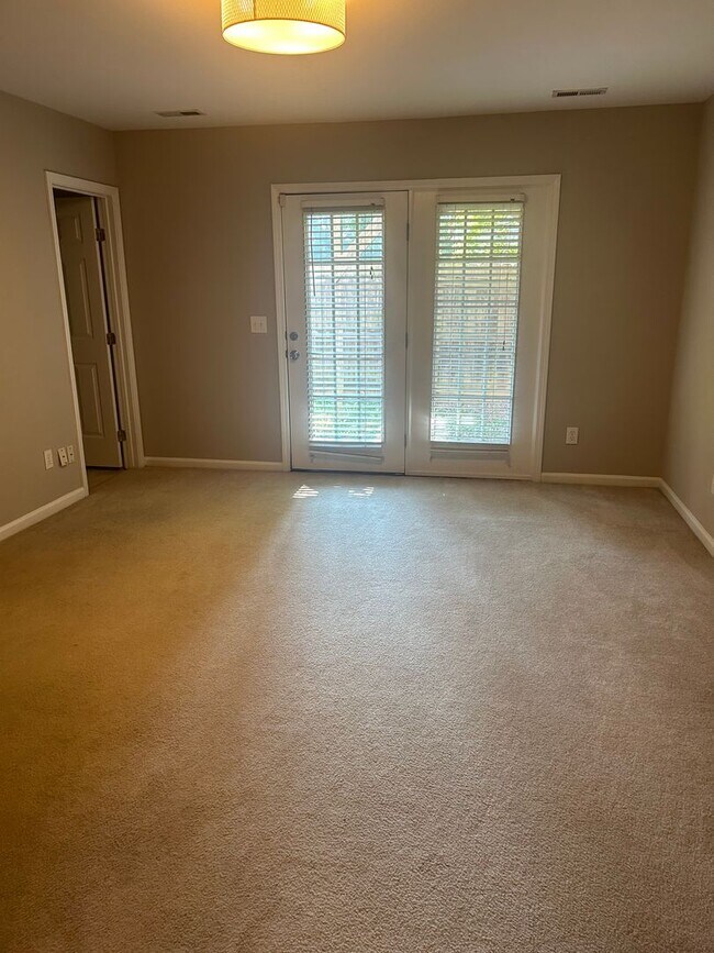 Foto del edificio - Mauldin, 3bd/2full 2/1/5ba, 1800+sf