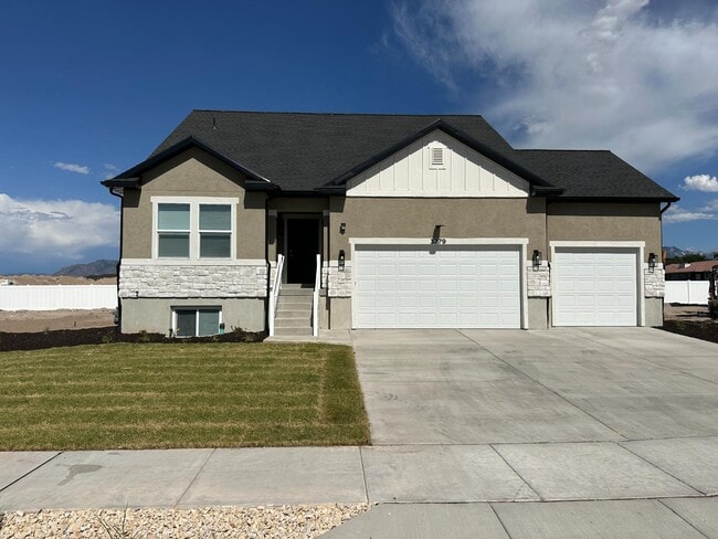 Building Photo - 3779 S 1950 W