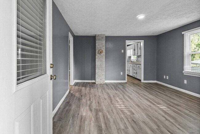 Foto del edificio - 715 Elder St