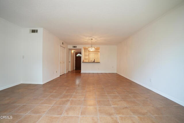 Foto del edificio - 124 Monterey Rd