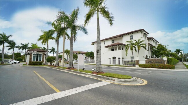 Foto del edificio - 8900 NW 97th Ave