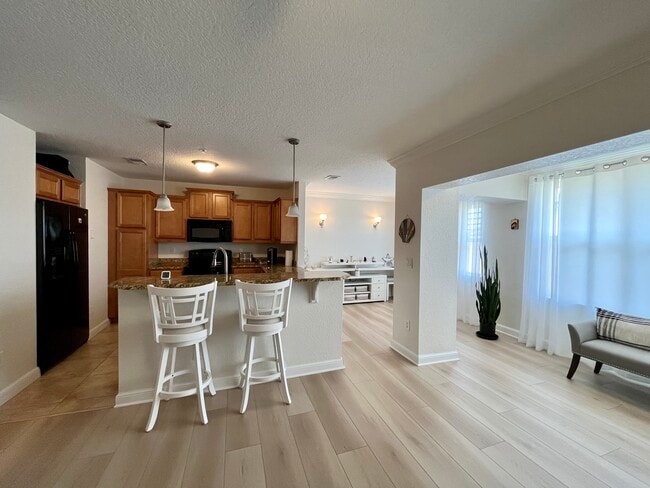 Building Photo - 108 Laguna Villa Blvd
