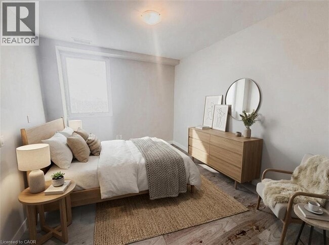 Building Photo - 100 Garment St