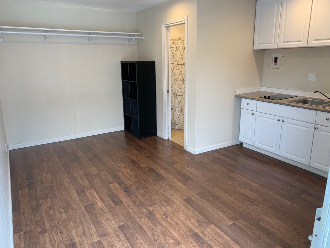 Foto del edificio - 4143 W 149th St