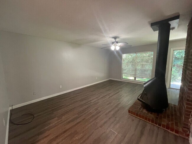 Foto del edificio - Cozy & Convenient – 2 Bedroom Home in Ocala