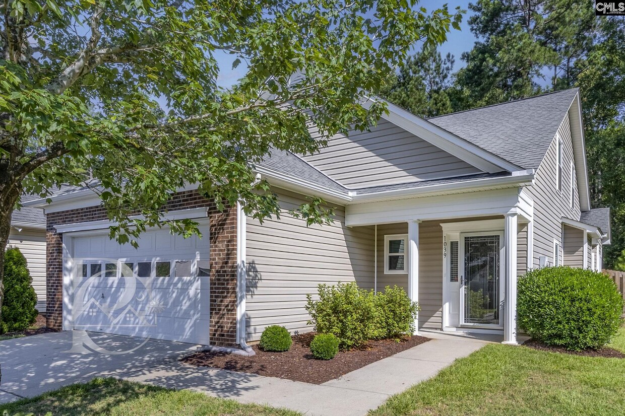 Primary Photo - 1039 Glencroft Dr