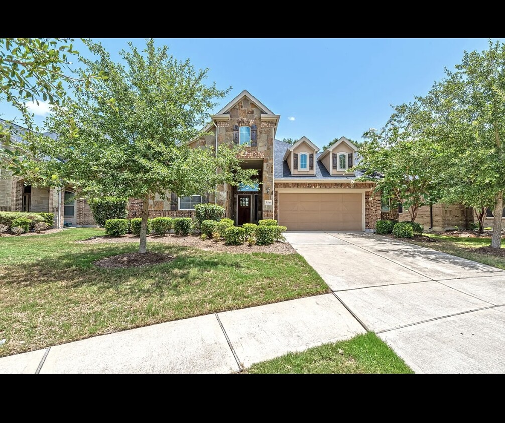 Foto principal - 2218 Parkside Trace Ct