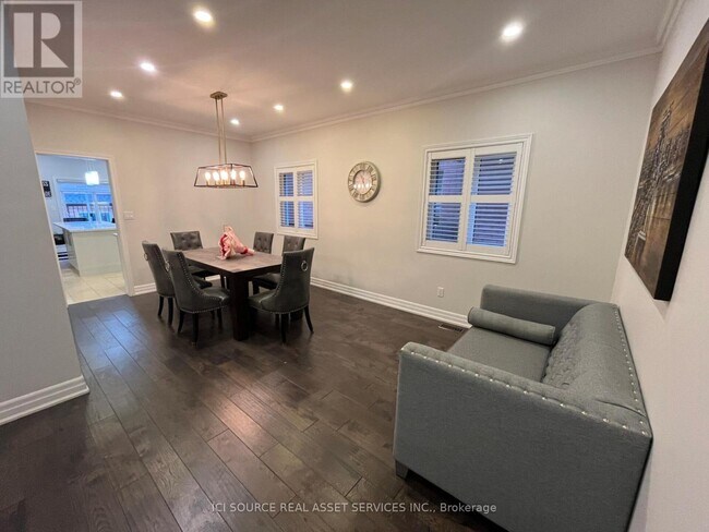 Building Photo - 419 Seneca Ct