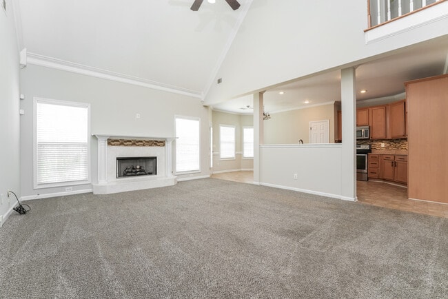 Building Photo - 2508 Oak Creek Ln