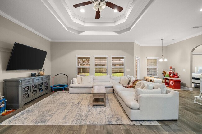 Building Photo - 414 Lilly Bell Ln