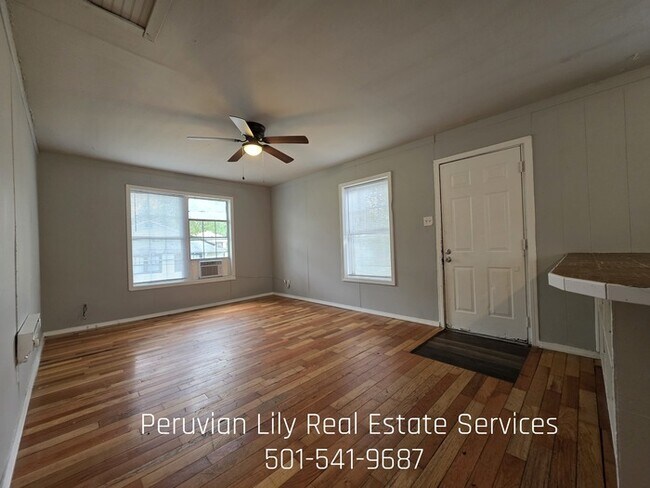 Foto del edificio - 210.5 N Monroe St