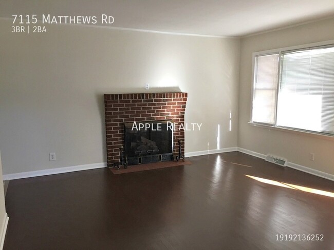 Foto del edificio - 7115 Matthews Rd. - Available Mid May