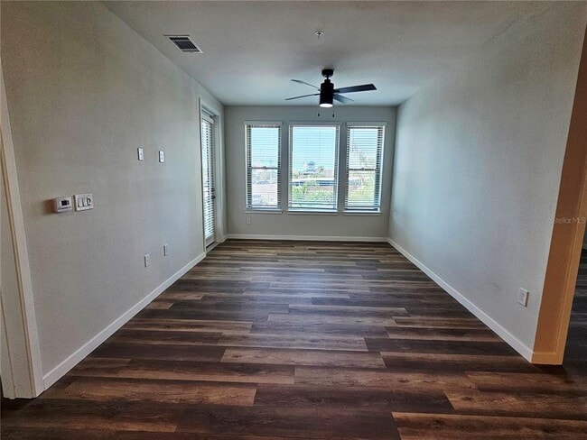 Building Photo - 10215 Estuary Lakes Dr